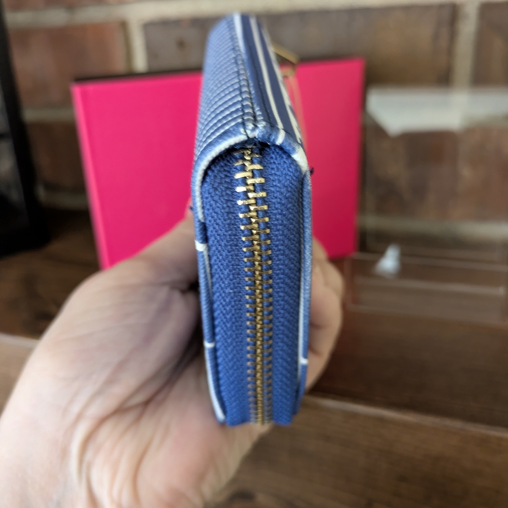 Trina Turk Blue and White Wallet - Picture 4 of 10